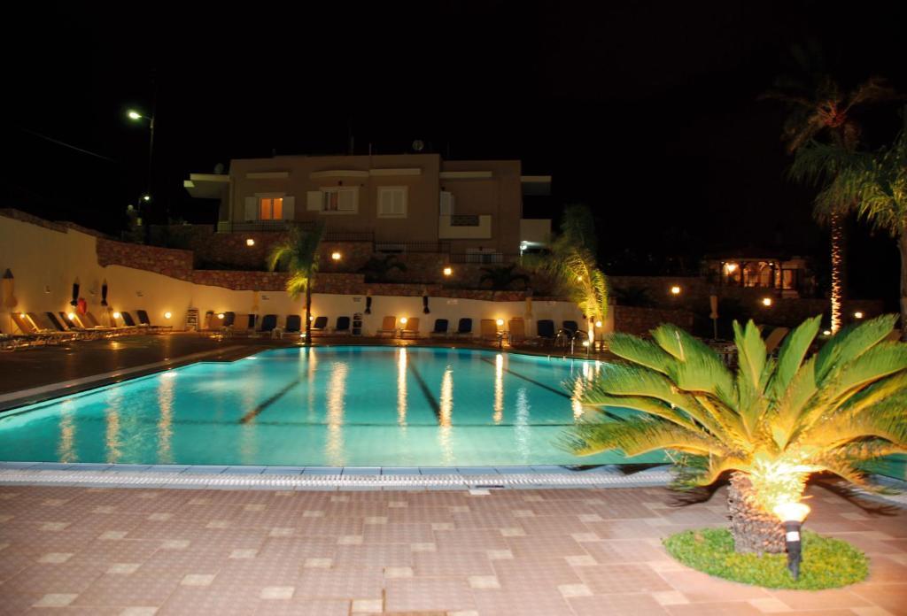 Real Palace Malia  Exterior photo